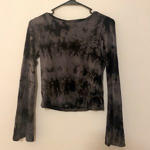 Long sleeve crop top